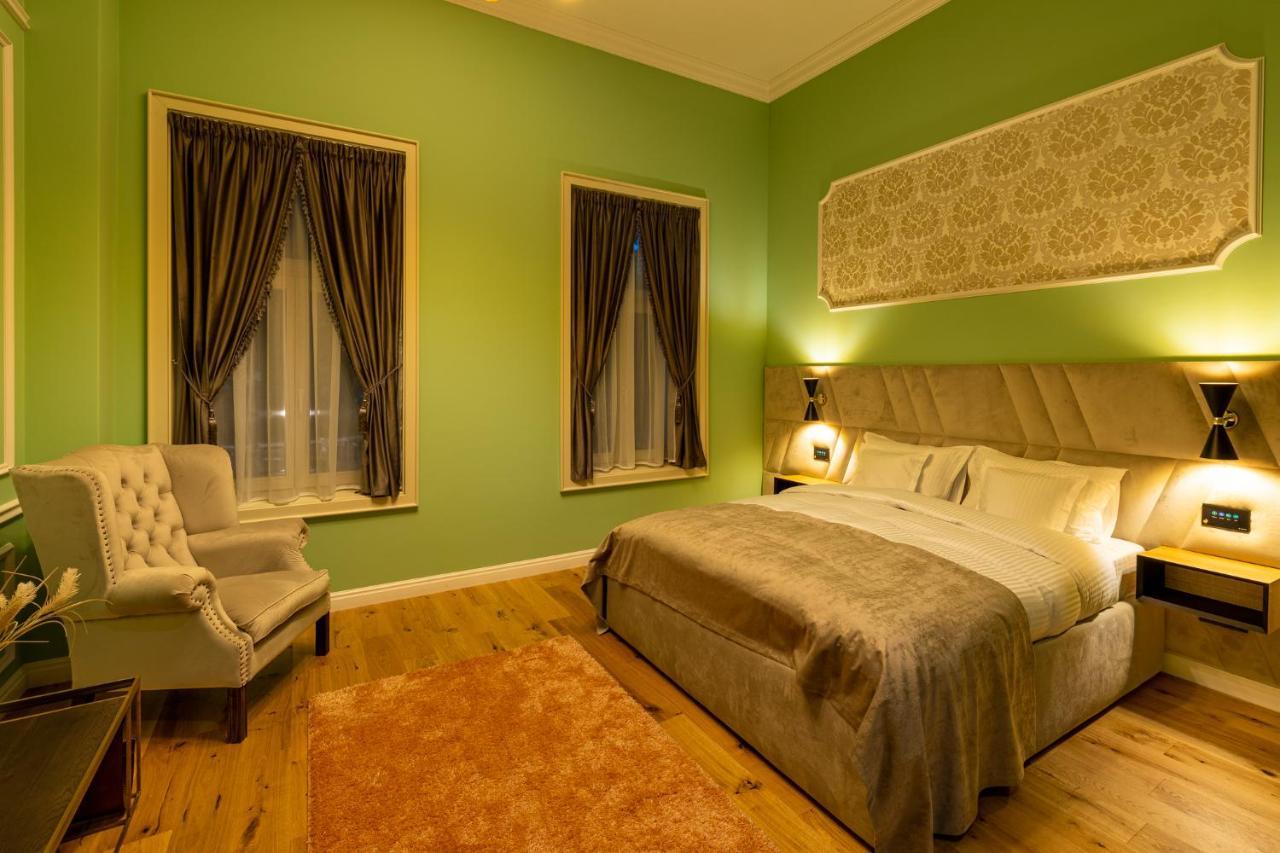 Boutique Hotel Cocosul De Aur Târgu-Mureş Esterno foto