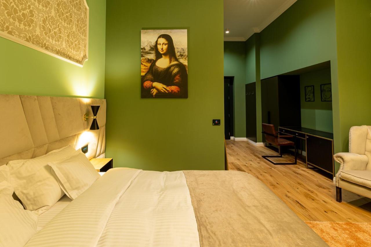 Boutique Hotel Cocosul De Aur Târgu-Mureş Esterno foto