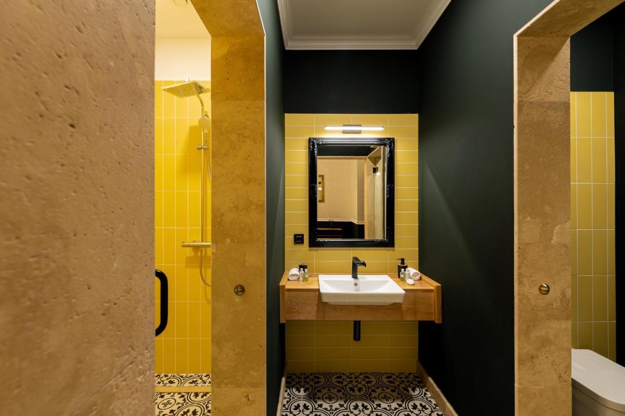 Boutique Hotel Cocosul De Aur Târgu-Mureş Esterno foto